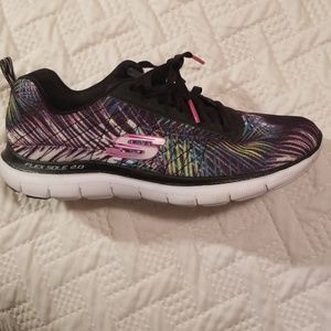Skechers- flex solo 2.0